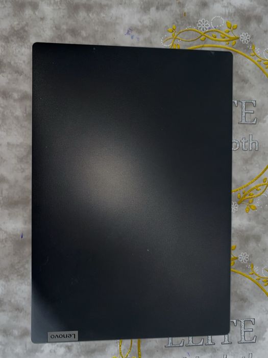 Lenovo ноутбук