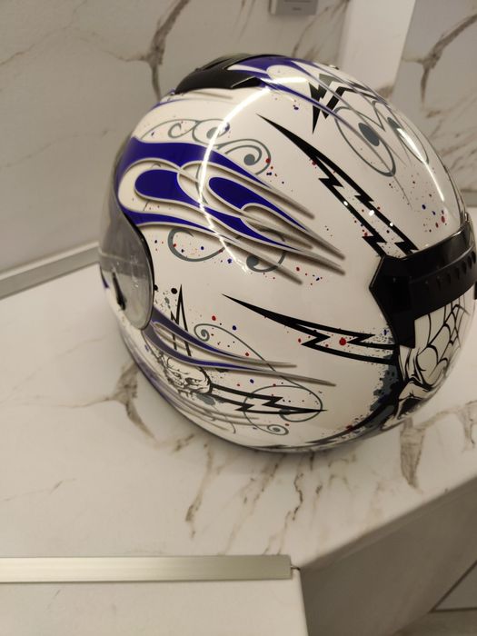 Каска за мотор HJC размер XL