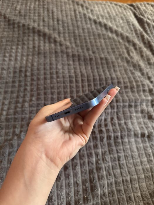 Iphone 13 simplu