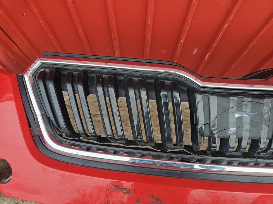 Bara fata Skoda Kamiq dupa 2019 cod 658807221