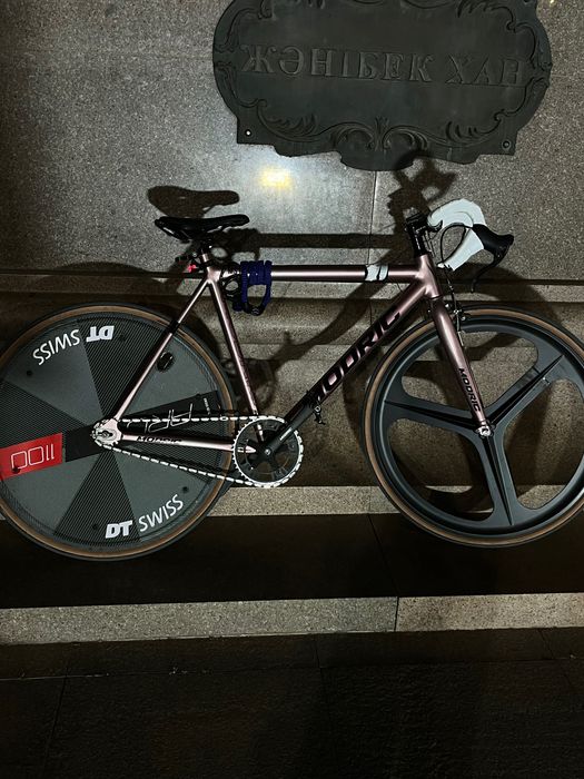 Fixed gear Modric