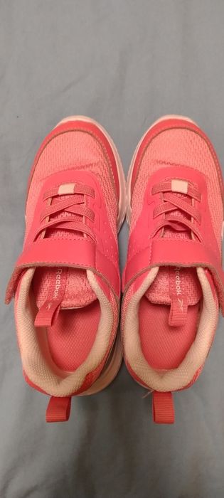 Маратонки момиче 31