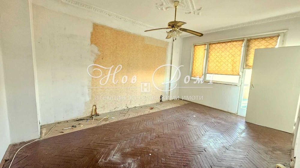 Продава се Тристаен апартамент в Варна, Трошево - 74 кв.м за 1690 €/кв.м - Снимка #2