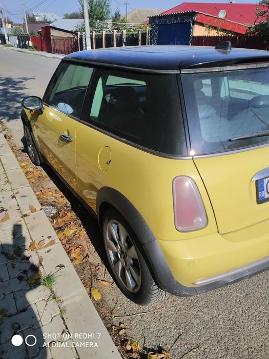 Mini Cooper 1.6 benzina 2005 Manuala
