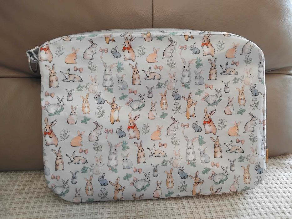 Папка за учебници и помагала