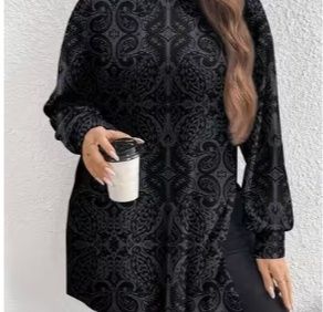 Продам элегантный блузон .