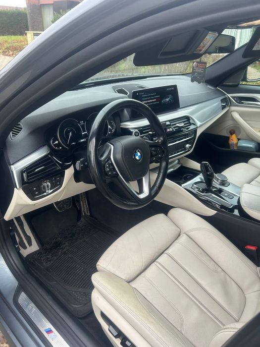 BMW seria 5 pachet M 2018 full