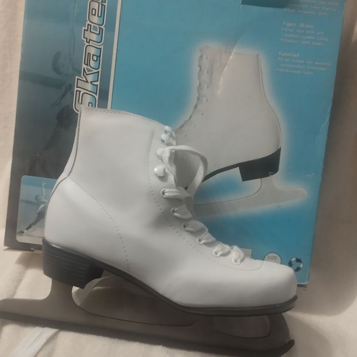 Фигурные коньки взрослые