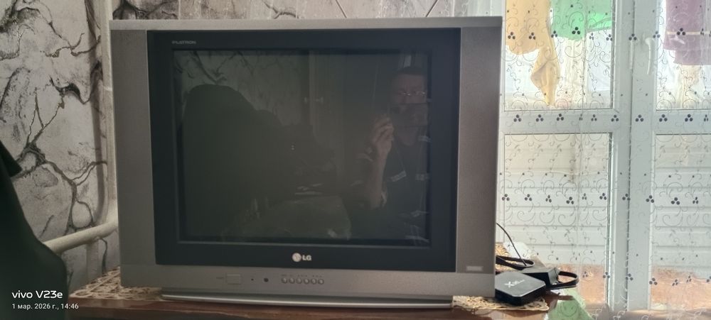 Продам Телевизор LG