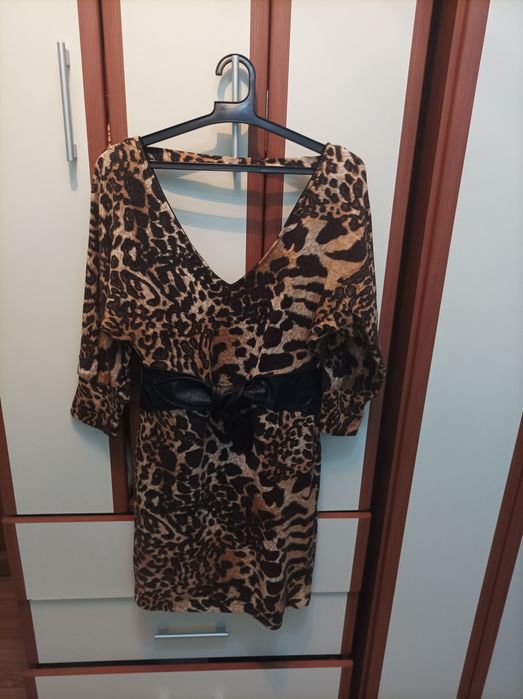 Официални рокли втора употреба