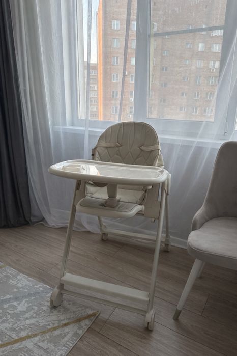 Продам детский стульчик для кормления!