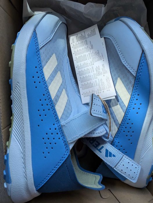 НОВИ детски маратонки Adidas Terrex и ботуши Crocs