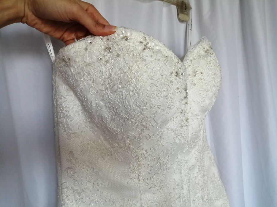 Сватбена рокля Sincerity Bridal р-р L-XL - цвят слонова кост