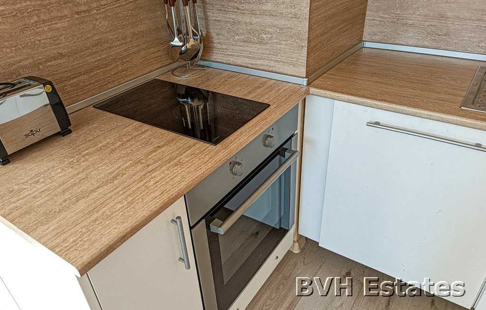 Очарователен двустаен апартамент с морска гледка в комплекс ”Varna South Bay Residence”