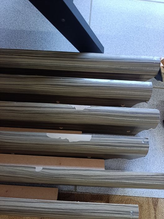 Бильярдные аксессуары.