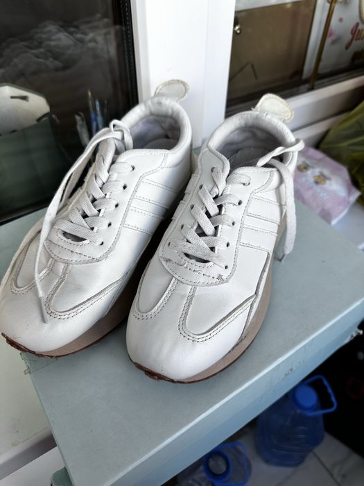 Продаю обувь по 2000 тг