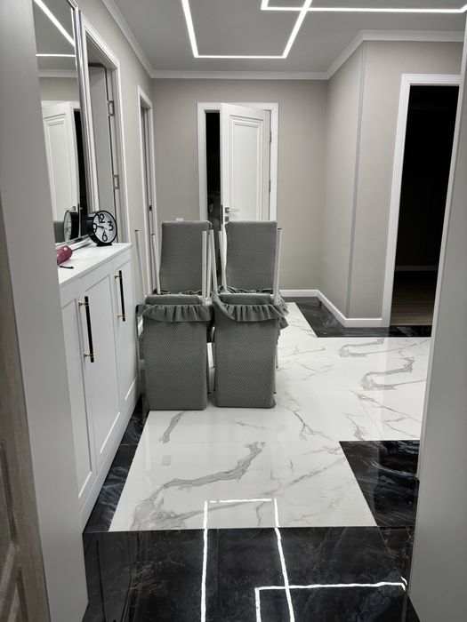 Продам комплект из 4 стульев