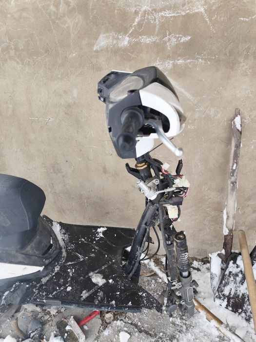 Скутер м8 50 кубов