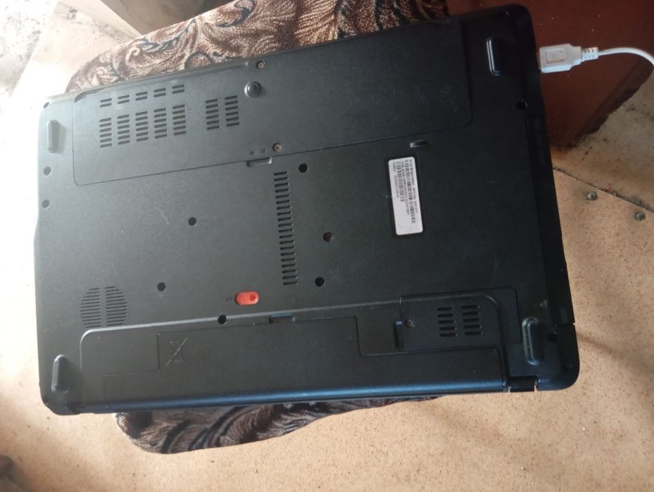 Ноутбук Acer E1 series i7/4gb/320hdd