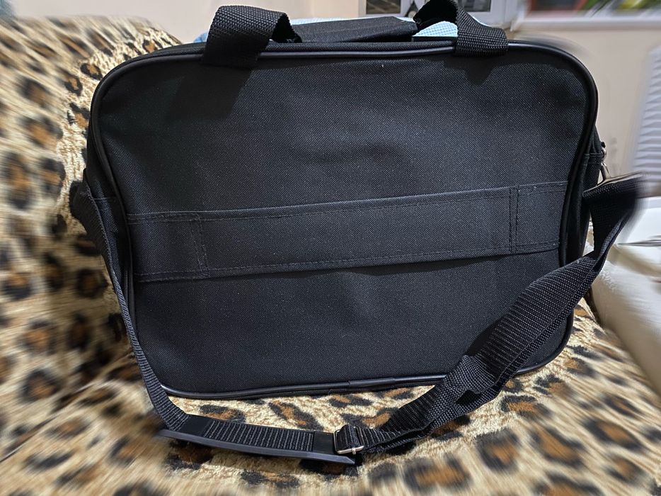 Дорожная сумка (можно на чемодан)