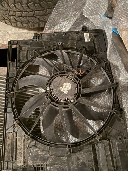 Вентилятор охлаждения+радиатор Geely Atlas