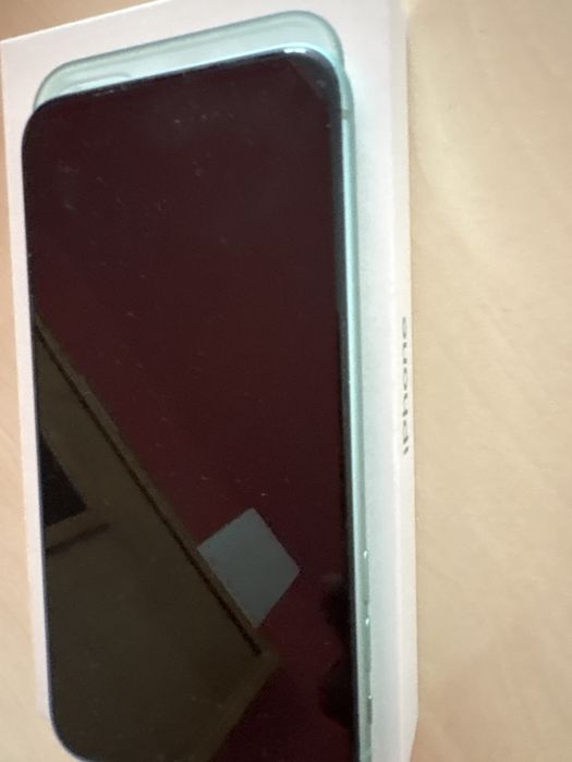 Iphone 11 utilizat