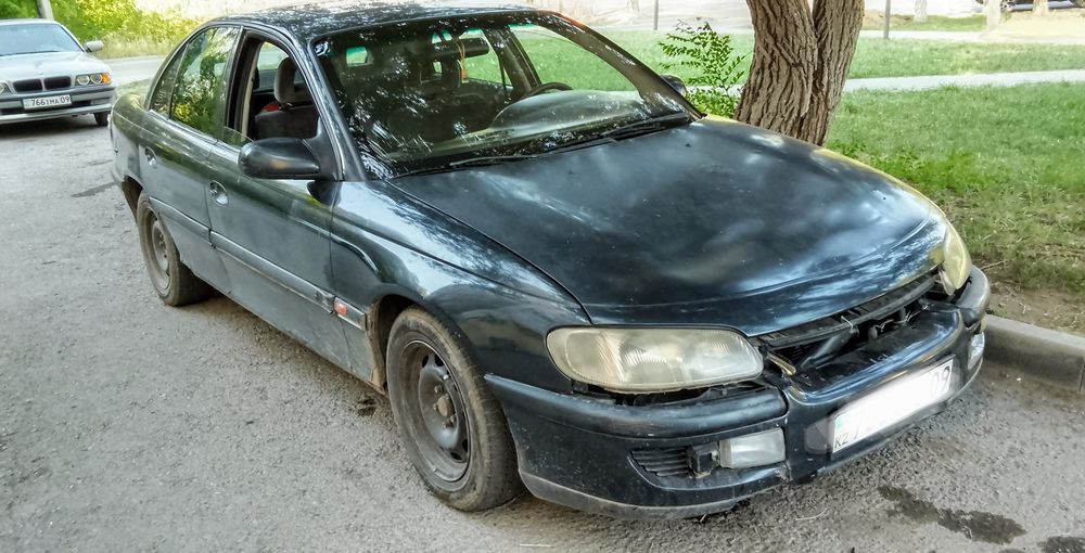 Срочно продам Opel Omega B