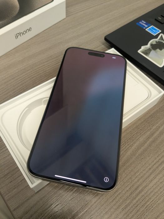 iPhone 15 pro max 512gb