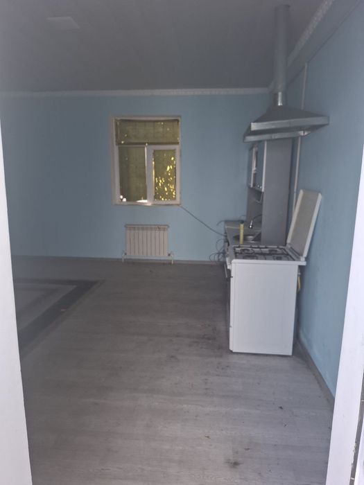 Ховли арендага яшаш ёки под цех хам берилади