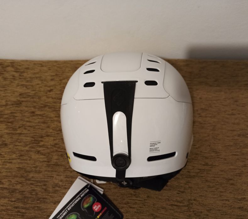 Casca schi ski unisex Switcher MIPS de la Sweet Protection. (NOUĂ)