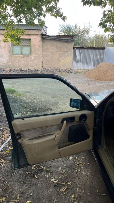 Продам мерс 190