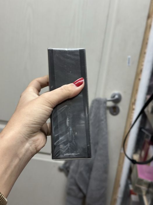 Yves saint laurent y le parfum