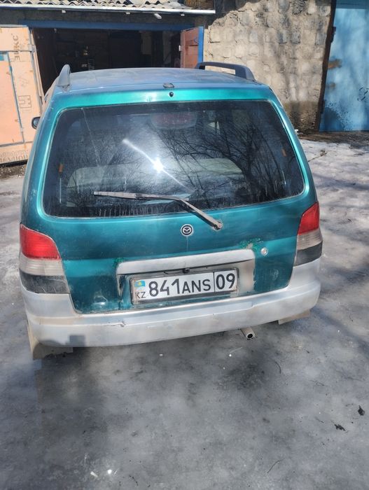Мазда Демио 1997 года