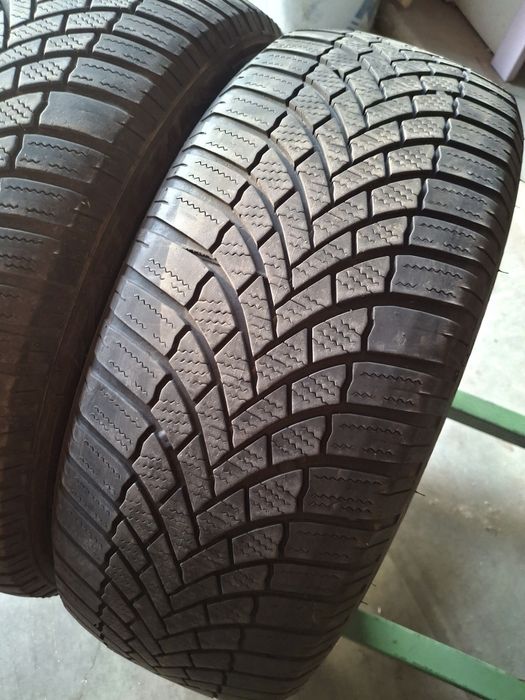 2 Anvelope M+S 205 55 r16 Bridgestone
