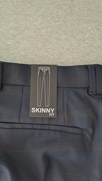 НОВ Панталон Villain