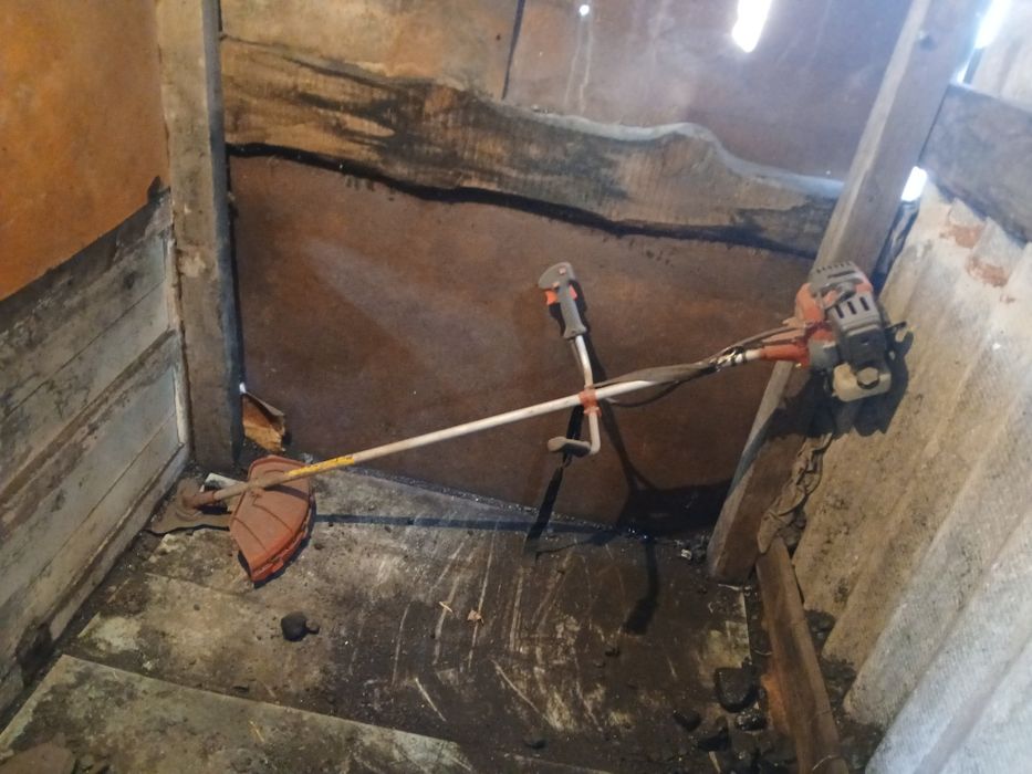 Продам тример новый пользовался пару раз