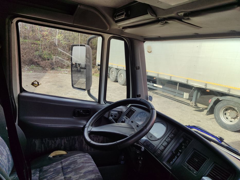 Продавам камионче  Нисан атлеон