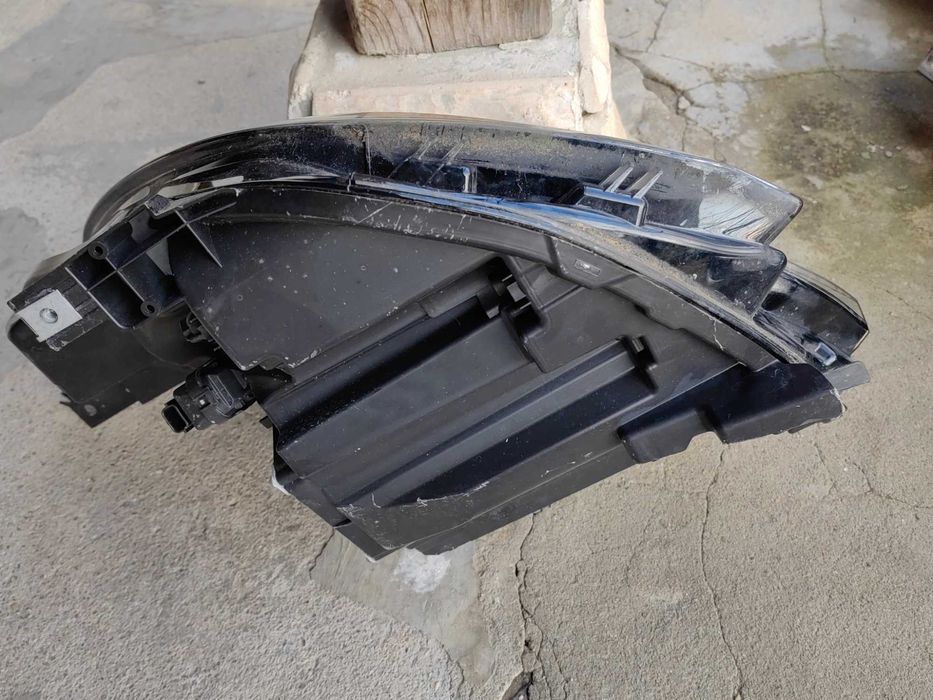 Фар Renault Captur LED десен / Фар Рено Каптюр Оригинален