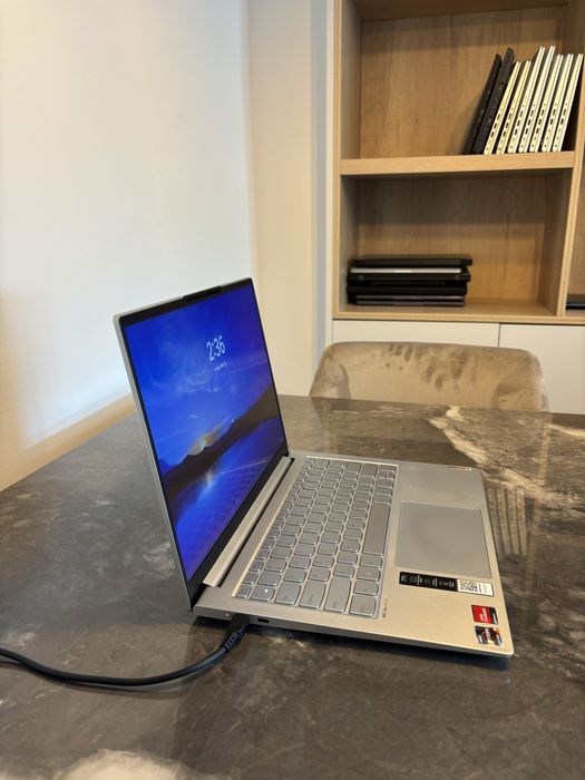 Laptop Lenovo Yoga Slim 7 Pro 14ARH7 - Baterie Noua Ryzen 9 6900 HS