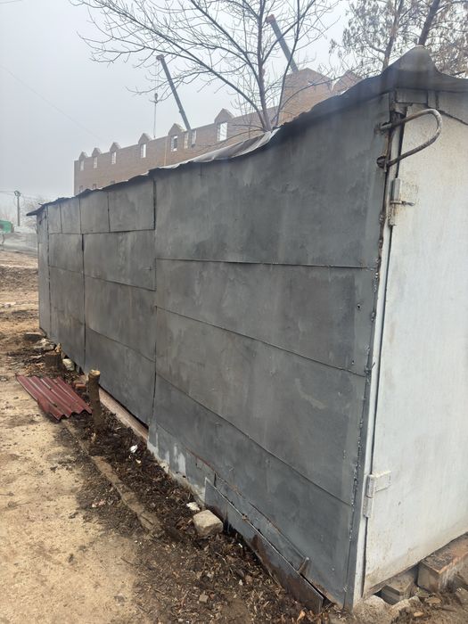 Гараж продам мкр 4