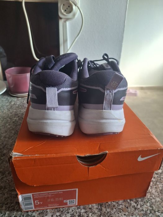 Sneakers nike cosmic runner