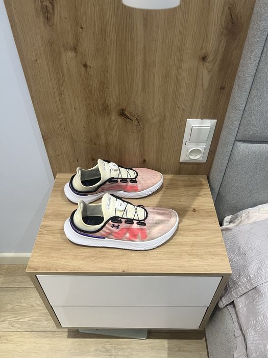 Under Armour UA SlipSpeed спортивная обувь