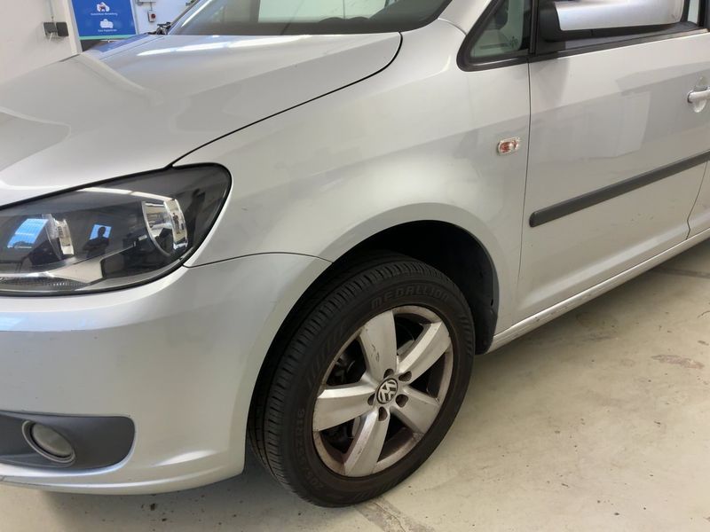 Volkswagen Caddy 1.6 TDI Maxi Comfortline 2012