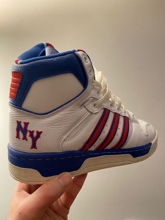 Adidas conductor hi