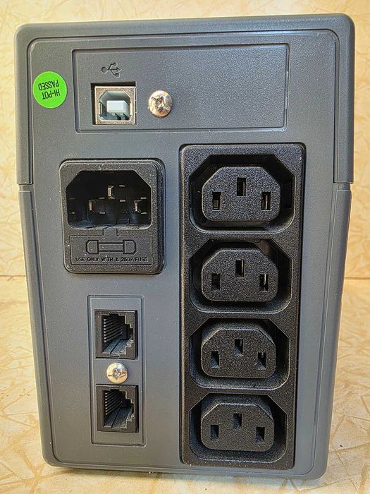 UPS устройства Socomec