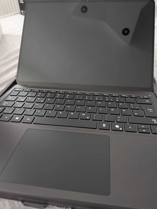 Laptop Microsoft Surface 7  15 sau 13.8 TS Snapdragon X Elite 16 512GB