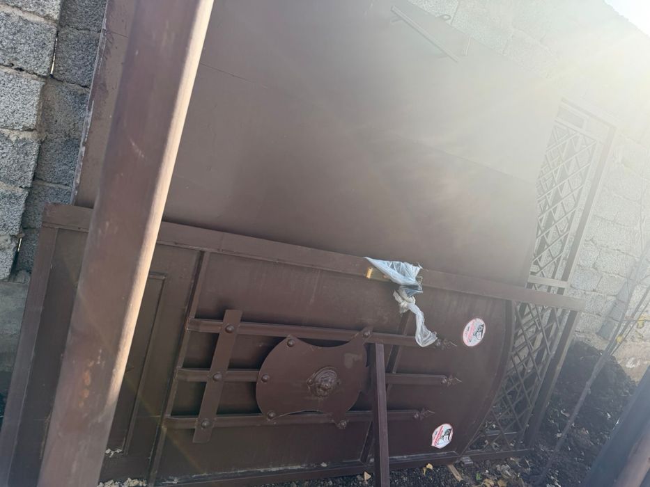 Железные ворота