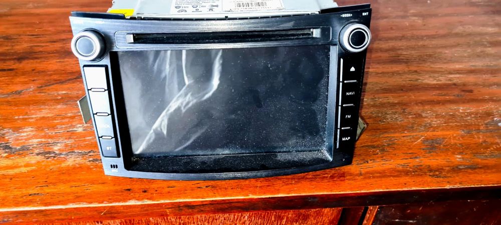 Продам магнитолы .