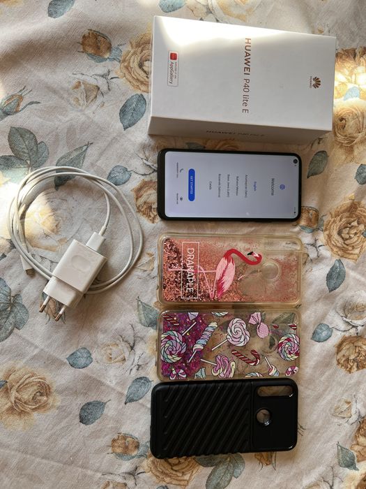 Телефон Huawei P40 lite E