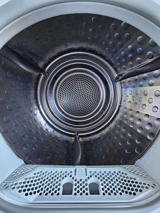 Сушилня с термопомпа AEG 8000 Series